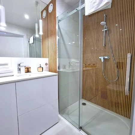 Horyzont - Westin House Sauna, Basen I Silownia Apartment *